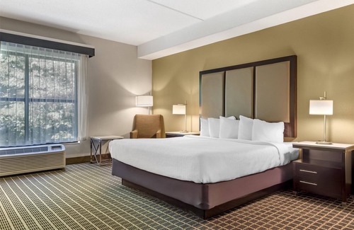 North East Hotel | Best Western Chesapeake Bay North Inn