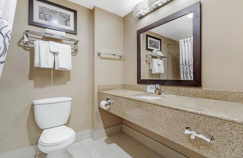 North East Hotel | Best Western Chesapeake Bay North Inn