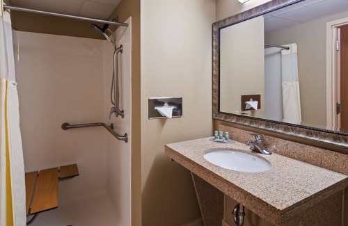 Council Bluffs Hotel | Best Western Crossroads Of The Bluffs
