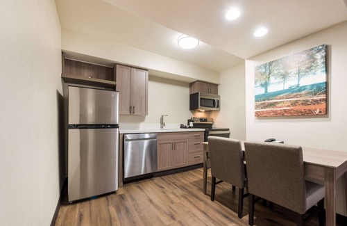 Fishkill Hotel | Best Western Fishkill Inn & Suites