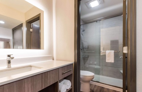 Fishkill Hotel | Best Western Fishkill Inn & Suites