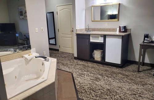 Fort Wayne Hotel | Best Western Fort Wayne Inn & Suites North