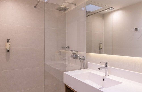 Billancourt–Rives de Seine Hotel | Best Western Select Hotel