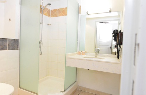 Gemenos Hotel | Best Western Gémenos Villa Florette