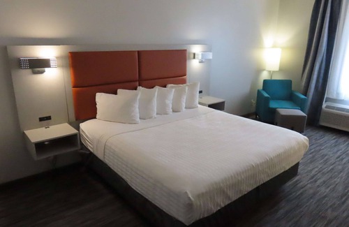 Broussard Hotel | Best Western Heritage Inn & Suites