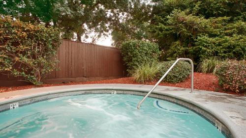 Chico Hotel | Best Western Heritage Inn Chico
