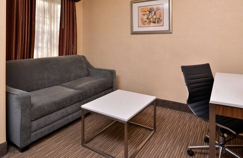 Hollywood Hotel | Best Western Hollywood Plaza Inn Hotel - Hollywood Walk of Fame LA