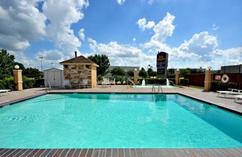 Huntsville Hotel | Best Western Huntsville Inn & Suites