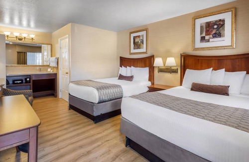 Ponderosa Park Hotel | Best Western Inn Santa Clara