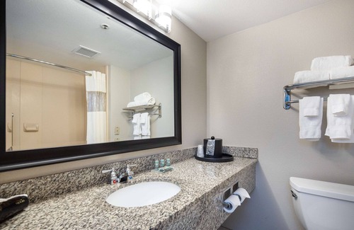 Shoreview Hotel | Best Western Inn & Suites San Mateo - San Francisco Airport