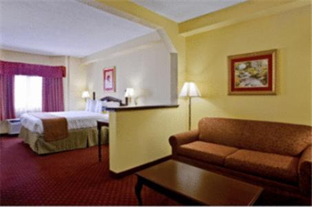 Knoxville Hotel | Best Western Knoxville Suites - Downtown