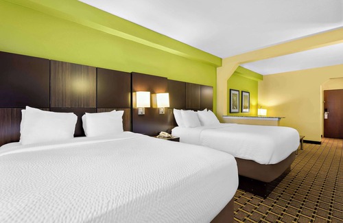 Knoxville Hotel | Best Western Knoxville Suites - Downtown