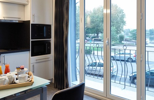 Honfleur Hotel | Best Western Le Cheval Blanc - Vieux Port