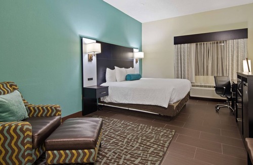 Atlantic Beach Hotel | Best Western Mayport Inn & Suites