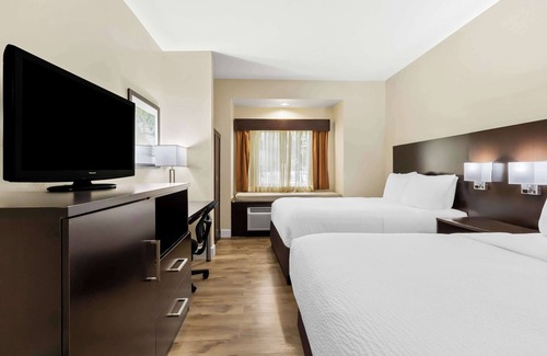 Charleston Hotel | Best Western Patriots Point