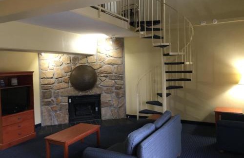 Pigeon Forge Hotel | Best Western Plaza Inn