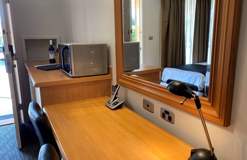 South Tamworth Hotel | Best Western Plus All Settlers Motor Inn