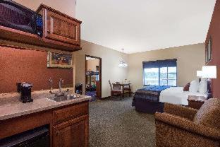 Appleton Hotel | Best Western Plus Appleton Airport Mall Hotel