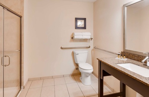 Clarksville Hotel | Best Western Plus Atrium Inn & Suites