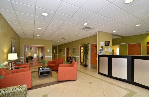 Brunswick Hotel | Best Western Plus Brunswick Inn & Suites