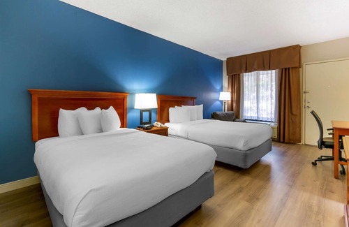 Southwest Raleigh Hotel | Best Western Plus Cary Inn - NC State