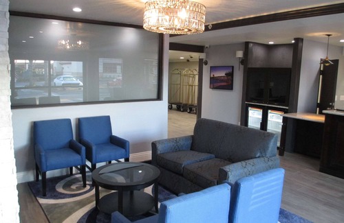 Hemet Hotel | Best Western Plus Diamond Valley Inn