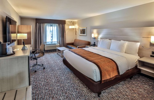 Talbot's Corner Hotel | Best Western Plus Executive Residency Nashville