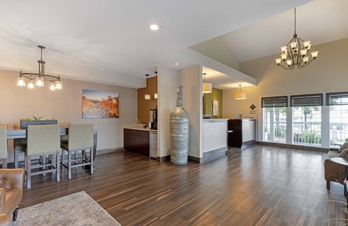 Napa Hotel | Best Western Plus Inn At The Vines