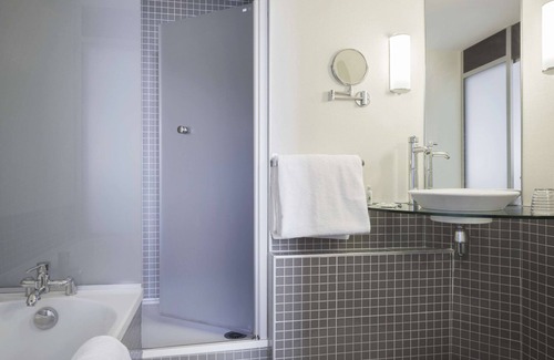 Colomiers Hotel | Best Western Plus Le Canard Sur le Toit