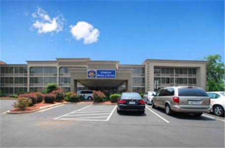 Charlotte Hotel | Best Western Plus Lower South End