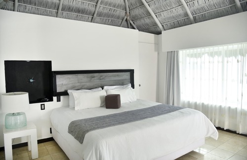 Manzanillo Hotel | Best Western Plus Luna del Mar