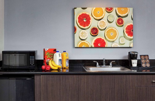Orange Hotel | Best Western Plus Meridian Inn & Suites, Anaheim-Orange