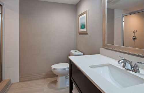 Central Beach Hotel | Best Western Plus Oceanside Inn