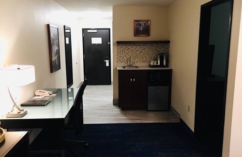 Parkrose Hotel | Best Western Plus Portland Airport Hotel & Suites