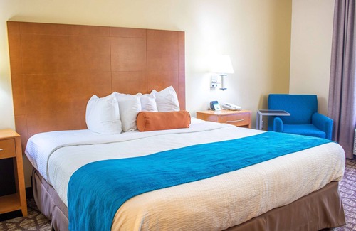 Richmond Hill Hotel | Best Western Plus Richmond Hill Inn