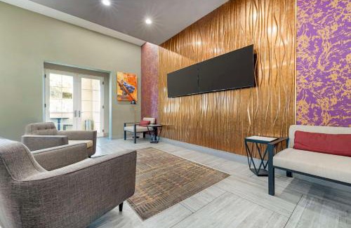 Temecula Hotel | Best Western Plus Temecula Wine Country Hotel & Suites