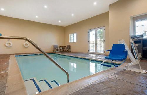 Temecula Hotel | Best Western Plus Temecula Wine Country Hotel & Suites