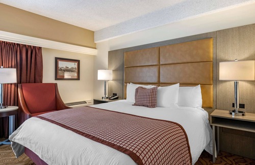 Thousand Oaks Hotel | Best Western Plus Thousand Oaks Inn