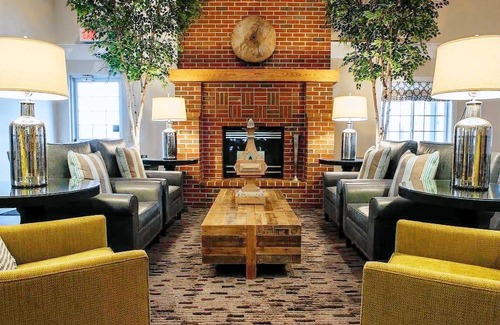 Ames Hotel | Best Western Plus University Park Inn & Suites