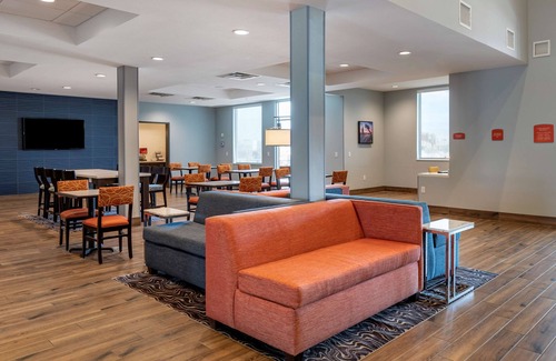 Cathedral City Hotel | Best Western Plus Coachella Valley Inn & Suites