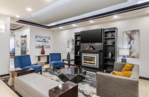 North Little Rock Hotel | Best Western Plus JFK Inn & Suites
