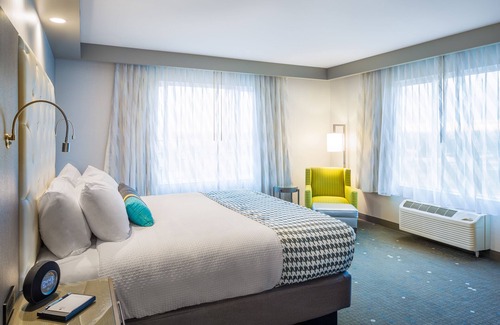 Vancouver Hotel | Best Western Premier Hotel at Fisher's Landing