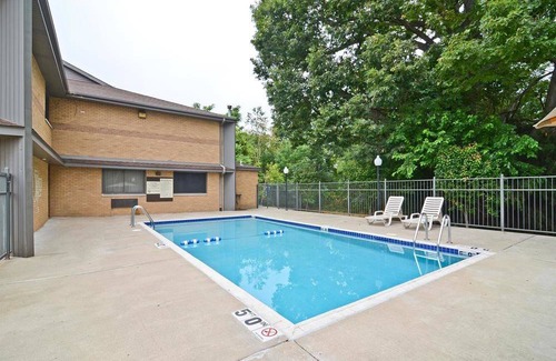 Danville Hotel | Best Western Riverside Inn