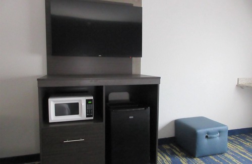 West San Antonio Hotel | Best Western Sea World/Lackland AFB NW Hotel & Suites
