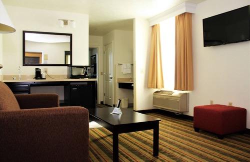 Visalia Hotel | Best Western Visalia Hotel