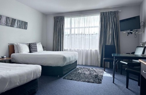Johnsonville Hotel | Best Western Wellington