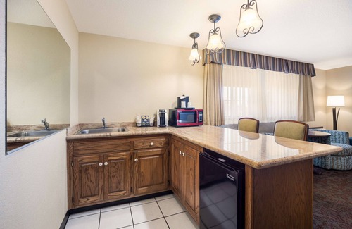 Ashland Hotel | Best Western Windsor Inn