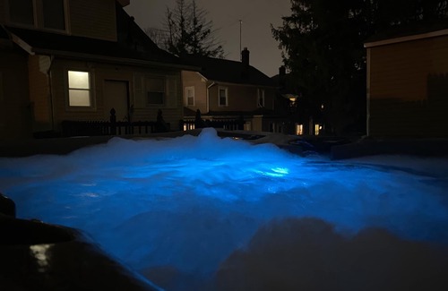 Hillside House | ⭐️Best XL House To Visit NYC-5BR+3Baths+Hot Tub+Parking 5 cars