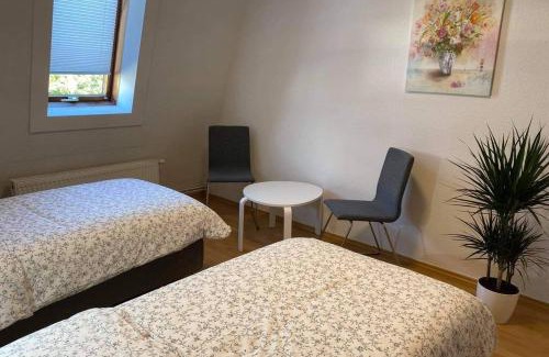 Rostock Apartment | Beste Lage in Rostock: 2-Zimmerwohnung mit Balkon im 1.OG