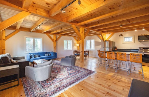 Sunday River Area Ski Chalet | Bethel Chalet near Sunday River & Carter's X-Country Ski